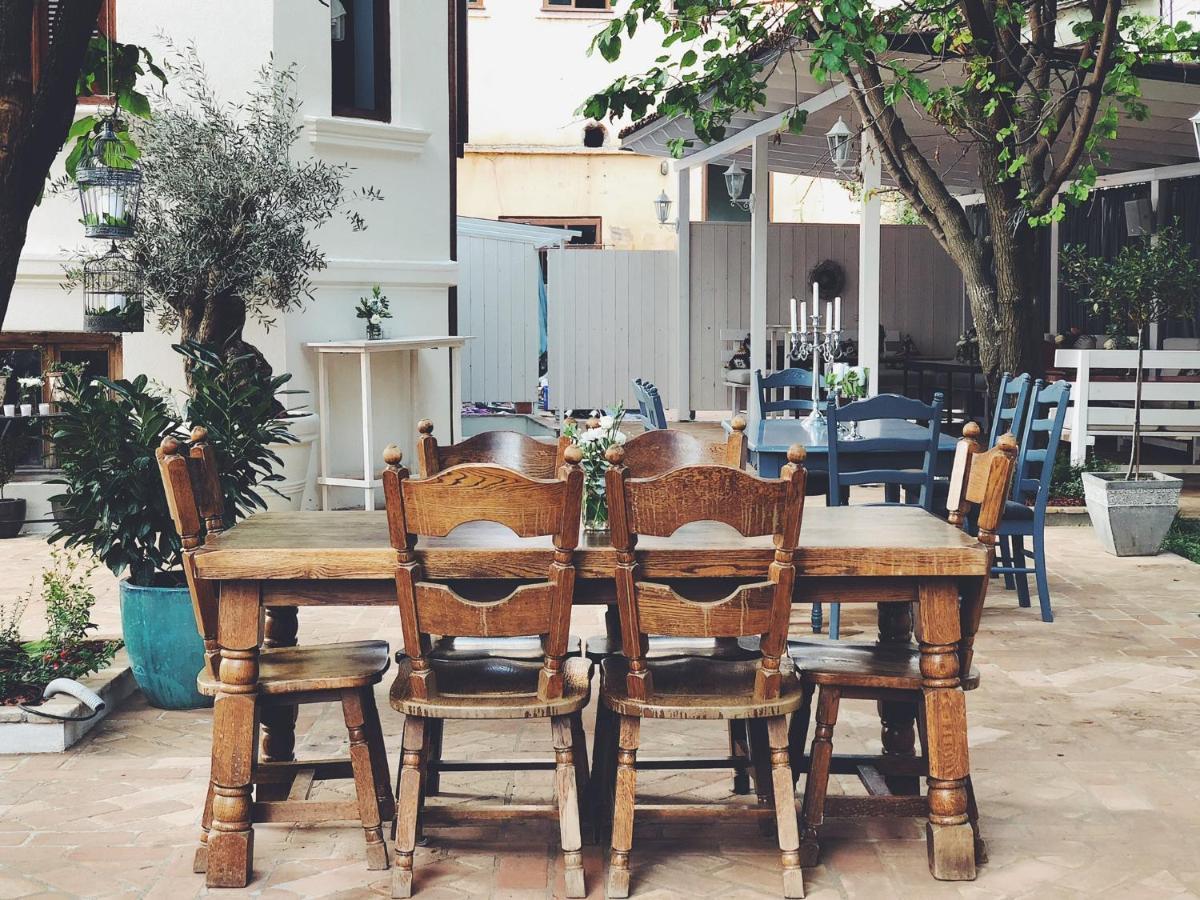 Seven Cafe & Hotel Πόγραδετς Εξωτερικό φωτογραφία